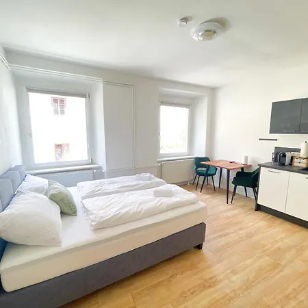 Apartment Contactless Self-check-in - Stayhere Studio 4